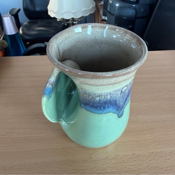 Handcrafted Ceramic Mug - Picture 2 of 7